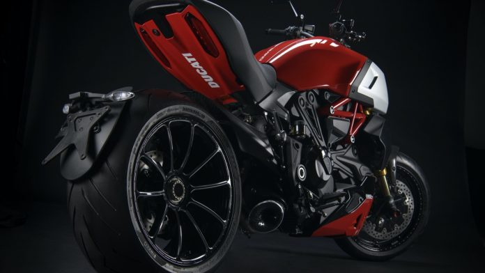 DUCATI DIAVEL 1260