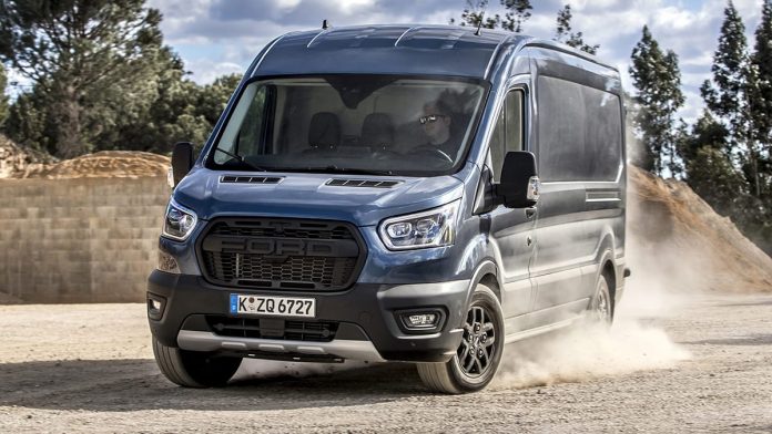 FORD 2020 TRANSIT TRAIL