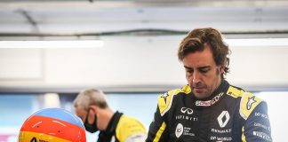 Fernando Alonso fait ses débuts avec Renault DP World F1 Team