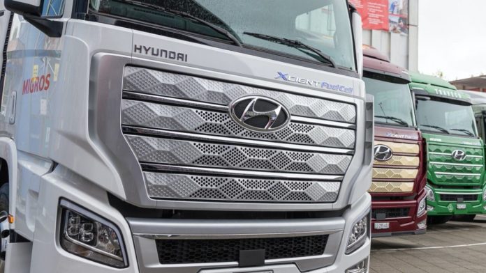 Hyundai XCIENT Fuel Cell Hyundai XCIENT Fuel Cell