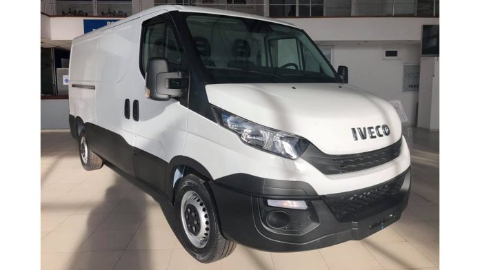 IVECO DAILY fourgon 9m3