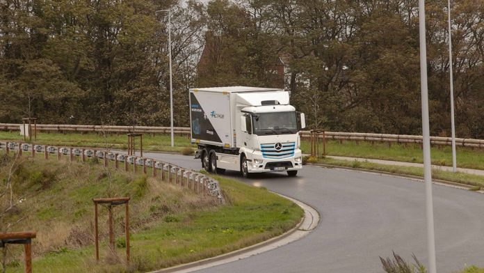 Premier camion électrique Mercedes-Benz sur les routes Belges