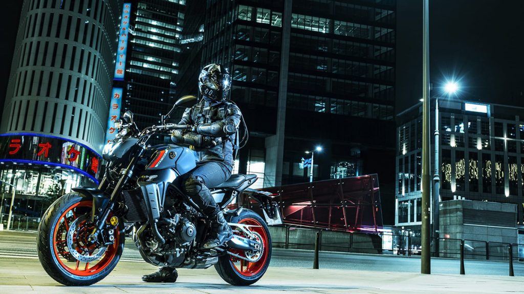 Nouvelle Yamaha MT-09 2021 : couple accru, poids réduit et look radical Yamaha MT-09 2021