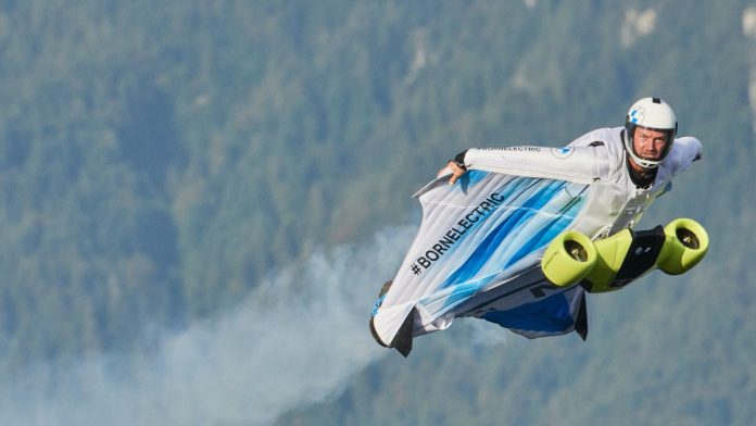 BMW i-Wingsuit