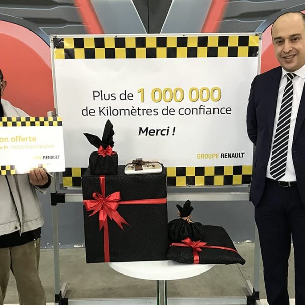 Renault Algérie célèbre "1 million de km" d'un de ses fidèles clients