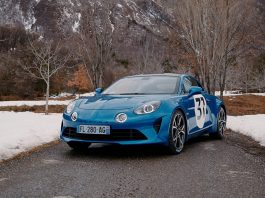 Esteban Ocon et lAlpine A110S lassaut du Rallye Monte-Carlo 2021