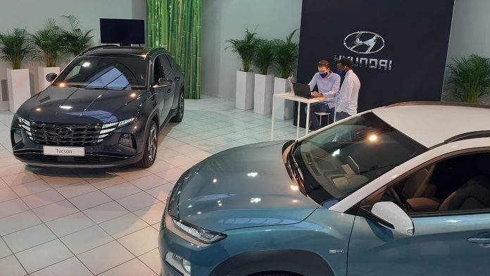 Hyundai - Showroom hybride pour une interaction en ligne et en direct avec les clients