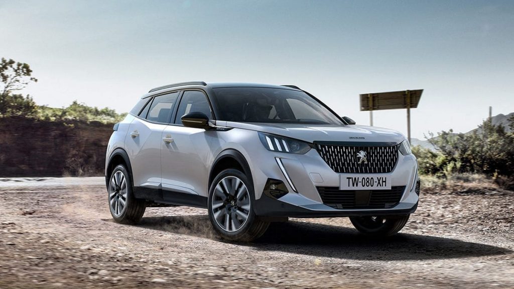 La PEUGEOT e-2008 reçoit le Trophée de l’Argus 2021 dans la catégorie des SUV électriques peugeot e-2008 l'Argus 2021