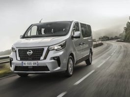 Nissan NV300 Combi