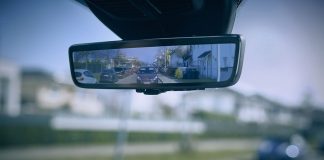 Le « Rétroviseur Intelligent » de Ford pour réduire les risques d’accidents Le "Rétroviseur Intelligent" de Ford pour réduire les risques d’accidents