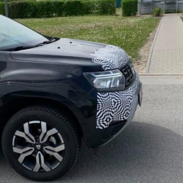 Dacia Duster 2022 - crédit image cochespias.net