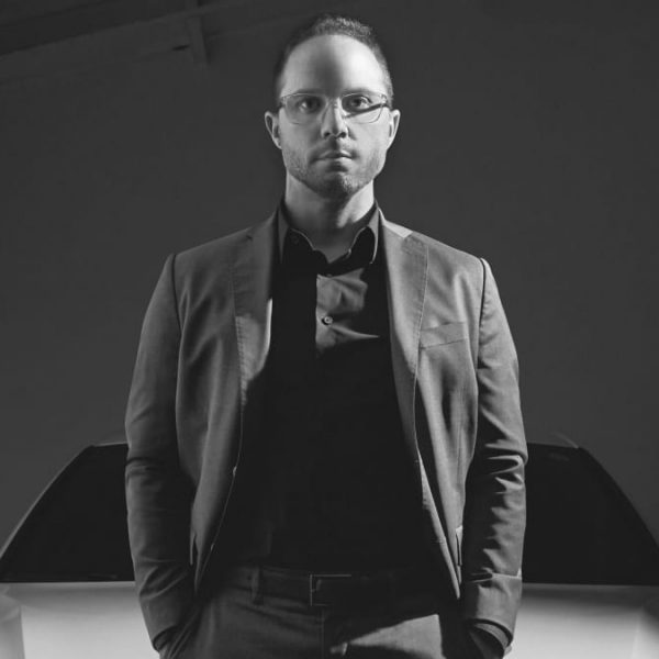 Jon Mayer responsable du design extérieur Volvo Cars