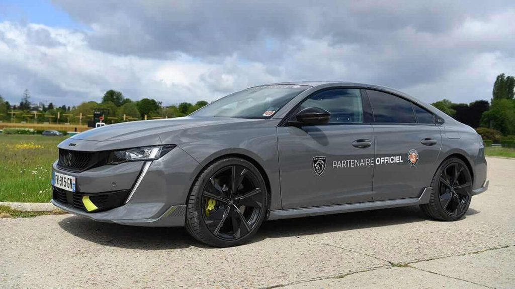 508 PEUGEOT SPORT ENGINEERED