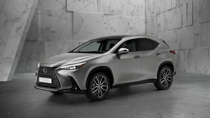 Lexus NX 2021