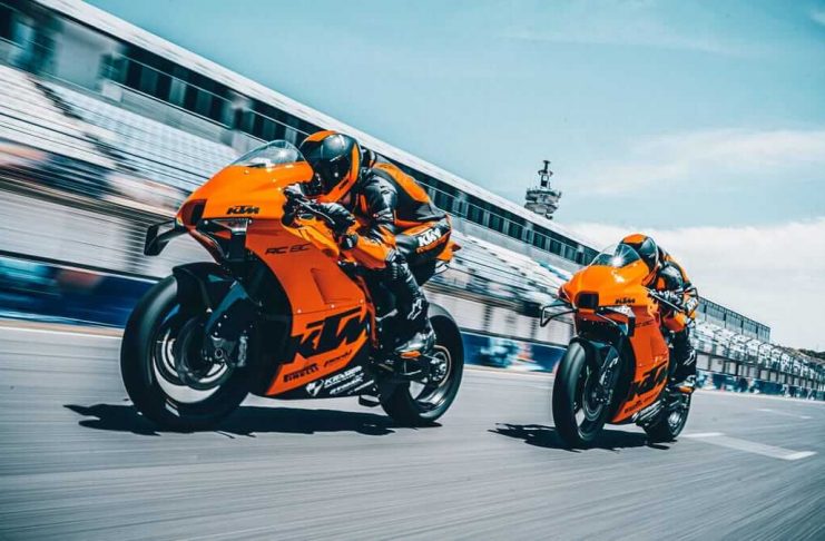 KTM RC 8C