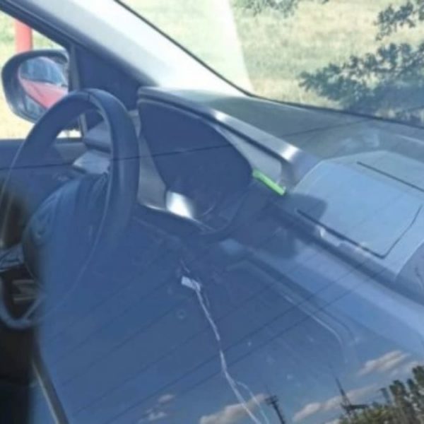 Renault Logan - crédit image groupe Lada Vesta FL - VKontakte