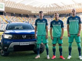 Dacia Duster facelift 2021 à la Dacia Arena en Italie