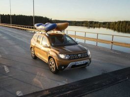 Dacia Duster Mission Kayak Laponie