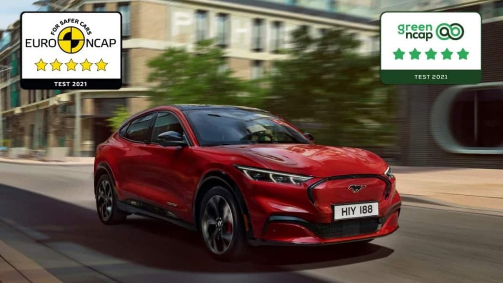 LA FORD MUSTANG MACH-E 100% ÉLECTRIQUE - EURO NCAP / GREEN NCAP