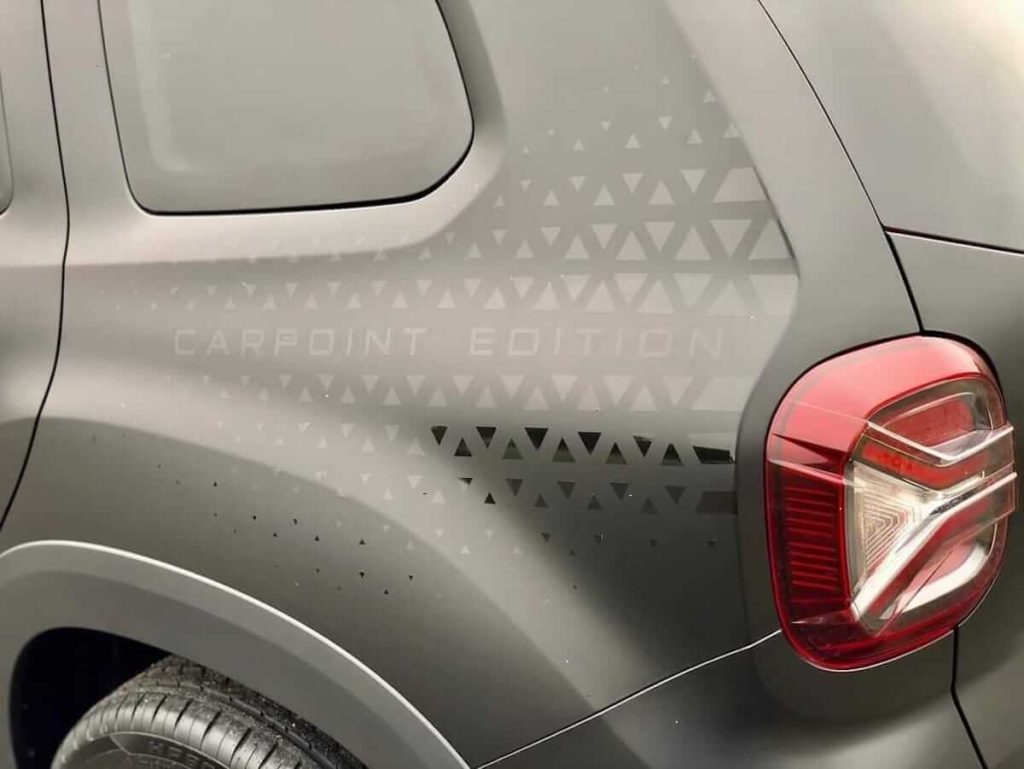 Dacia Duster Carpoint Edition 2022 Black Mat