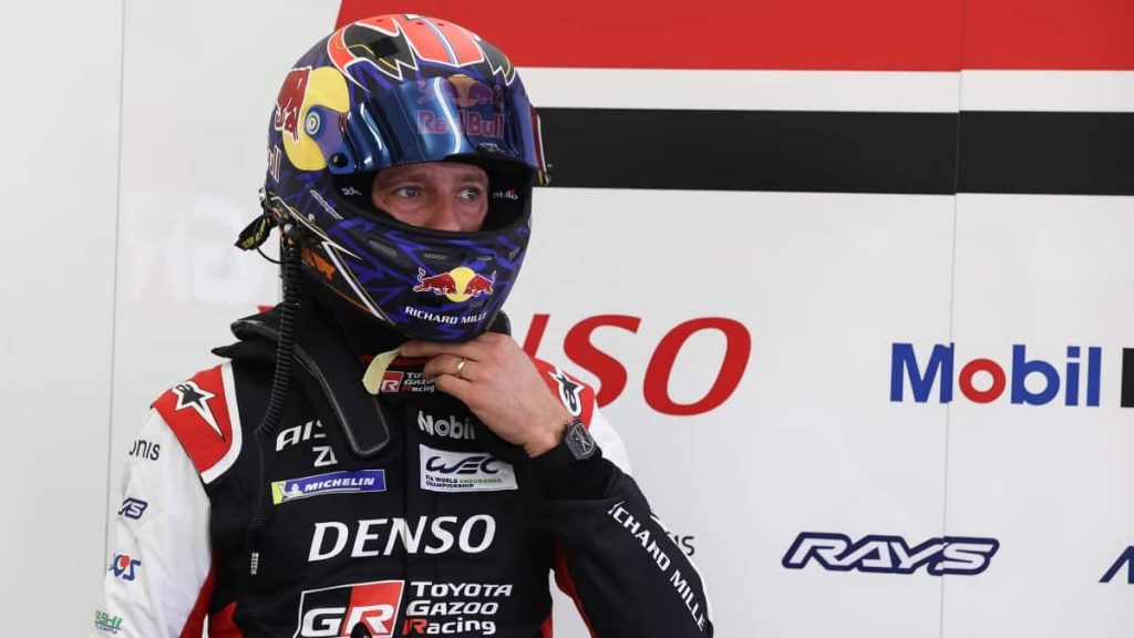 Sébastien Ogier a testé l’Hypercar GR010 HYBRID de TOYOTA GAZOO Racing Sébastien Ogier - Toyota Gazoo Racing