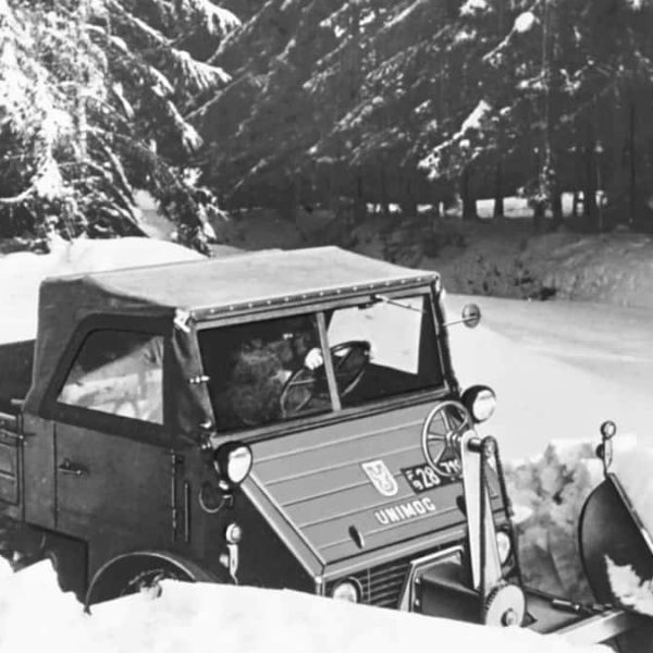 Mercedes-Benz Unimog