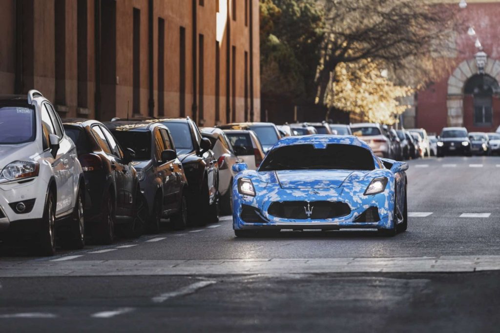 Maserati MC20 Cabriolet teaser
