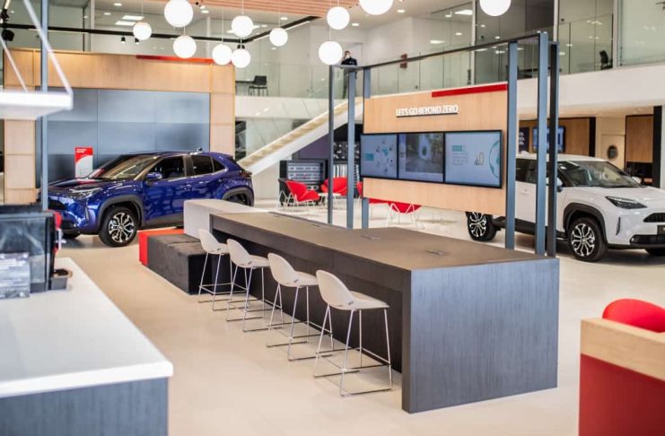Nouvelle identité visuelle européenne du réseau de distribution - Toyota