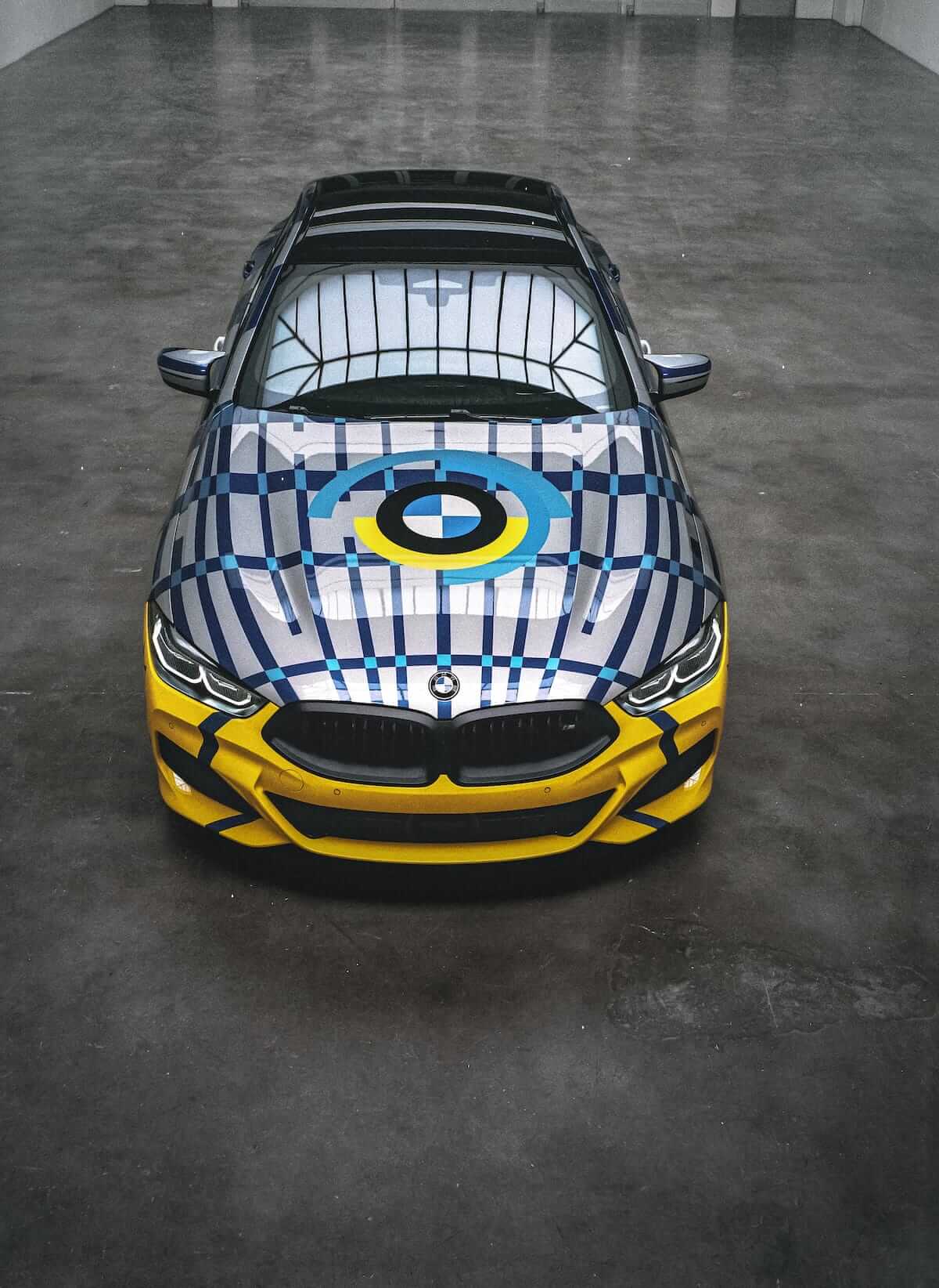 BMW M850i xDrive Gran Coupé créée par Jeff Koons et BMW