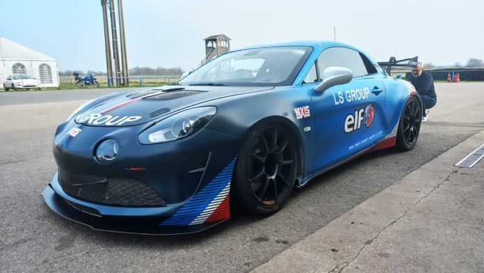 AUTOSPORT GP ALPINE A110 GT4 tests Lurcy