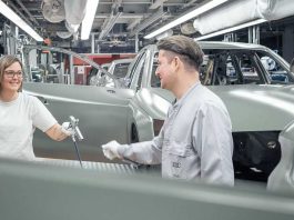 Le_travail_poste_avec_liberte__le_projet_pilote_pour_des_heures_de_travail_plus_flexibles_dans_la_production_Audi