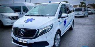 Mercedes eEQV ambulance de garde