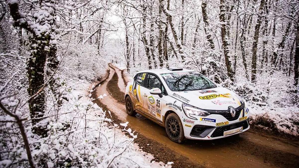 Clio Trophy Terre : Jean-Paul Monnin ouvre le bal aux Causses Clio Trophy