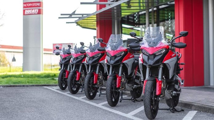 DUCATI Multistrada V4 S