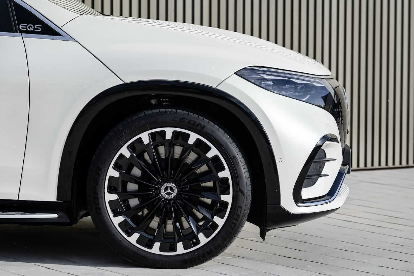 Mercedes EQS SUV 2022