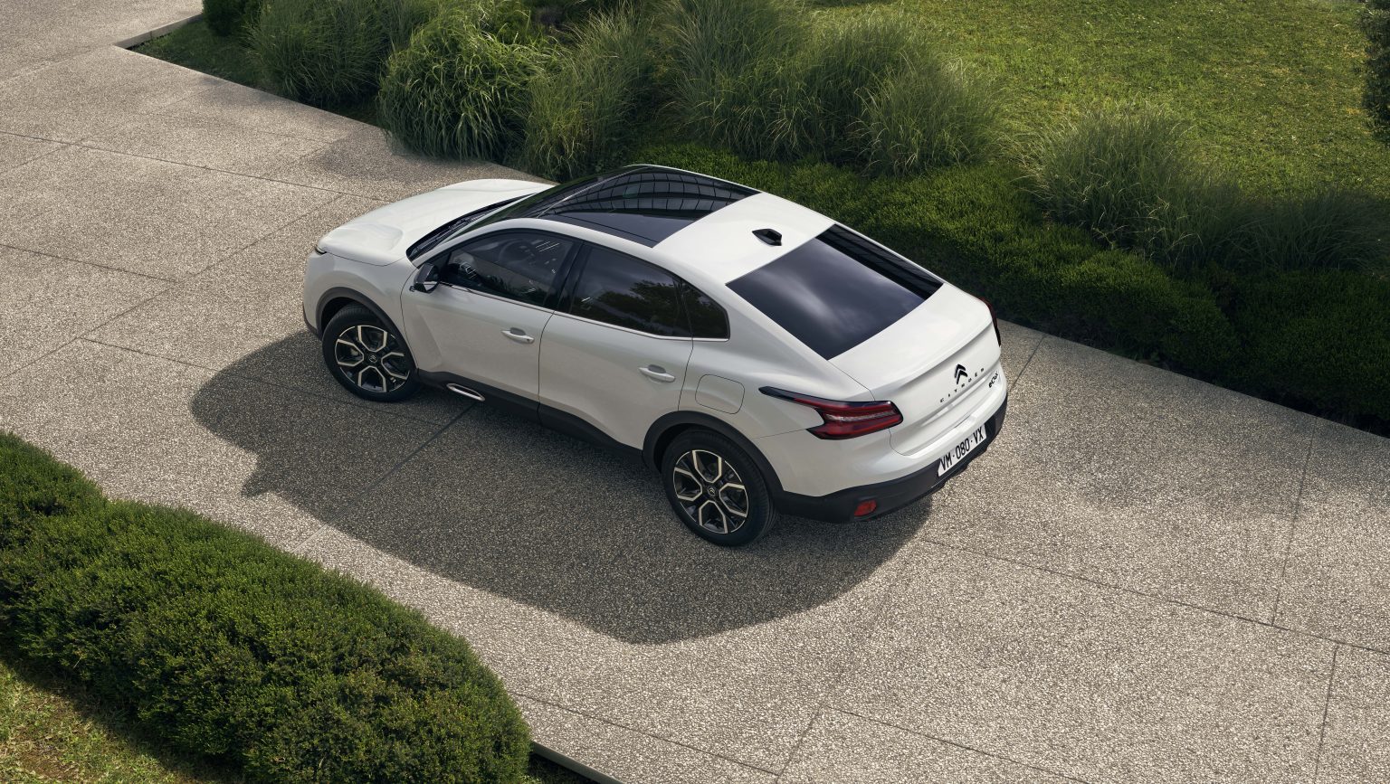 Citroën C4 X : nouveau rival de la Renault Arkana ë-C4 X et C4 X