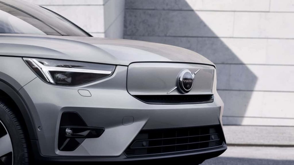 Volvo Cars : recul des ventes de 27 % à 143 000 unités au deuxième trimestre 2022 Volvo C40 Recharge