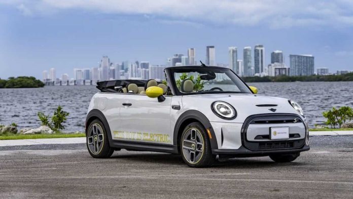 MINI Cooper SE Cabrio