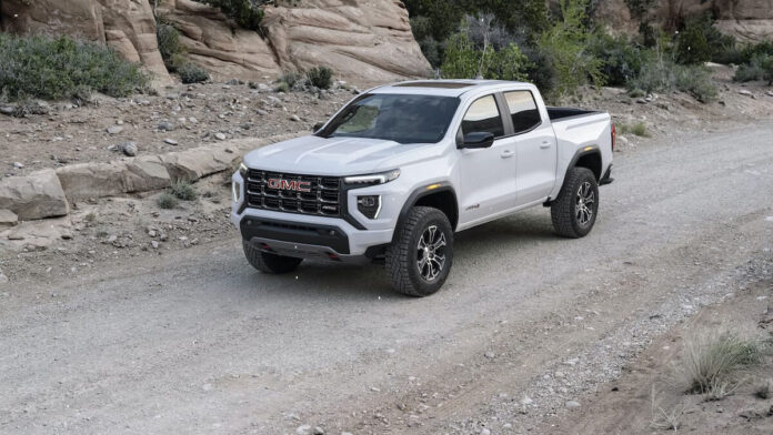 2023 GMC Canyon AT4