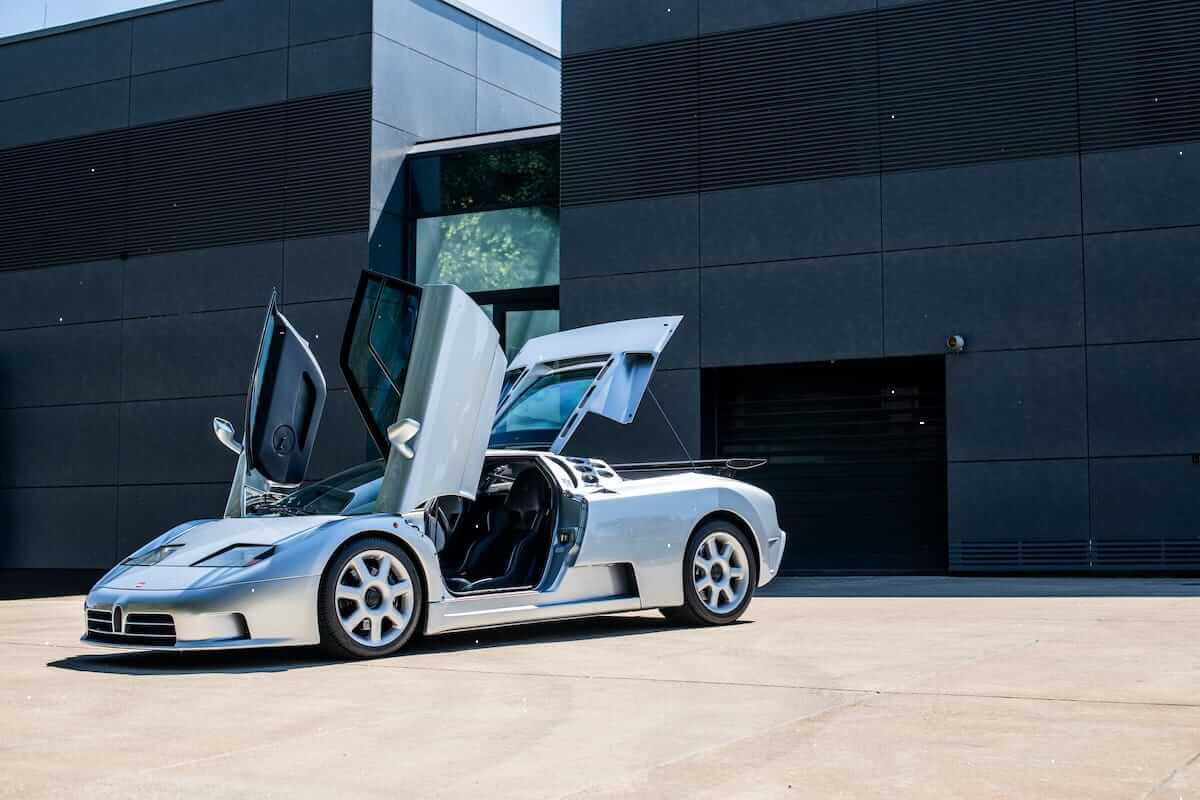 Bugatti Centodieci - EB110 SuperSport