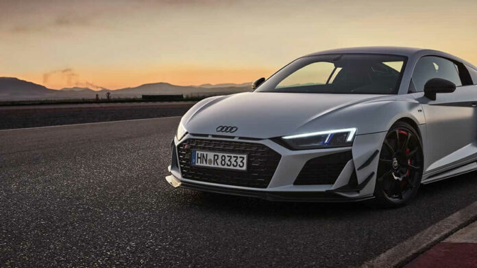 Audi R8 Coupé V10 GT RWD