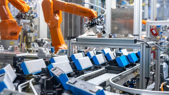 BMW Group va créer huit nouvelles lignes de production de composants électroniques à Leipzig