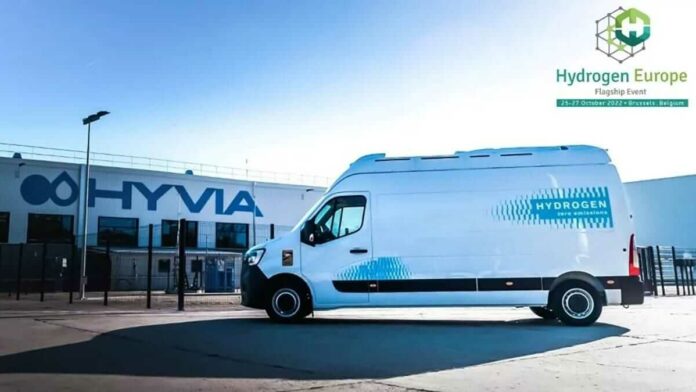 HYVIA présente Master Van H2-TECH à Bruxelles