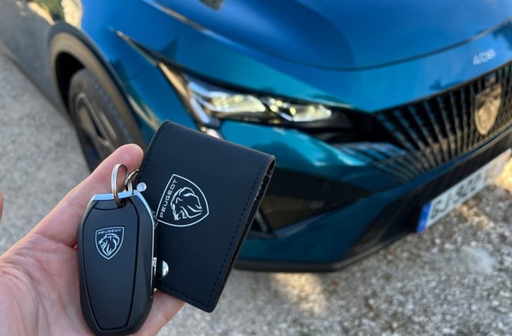 Essai NOUVELLE Peugeot 408 2023