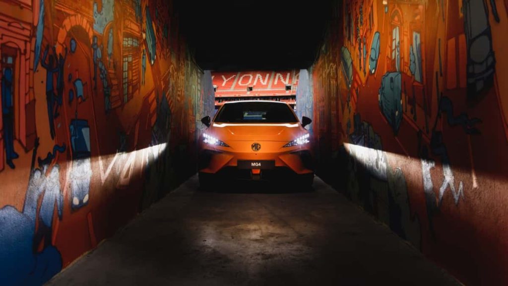 MG4 Electric vs Renault Mégane E-Tech : l’anglaise coûte désormais 10.000 € moins cher ! MG4