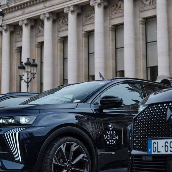 DS 7 E-TENSE _ PARIS FASHION WEEK 2023