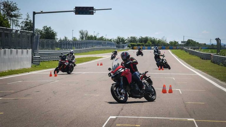Ducati Riding Experience 2023