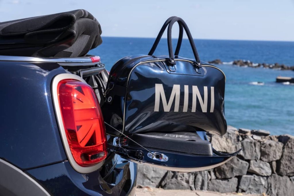 MINI Cooper SE Cabrio 2023