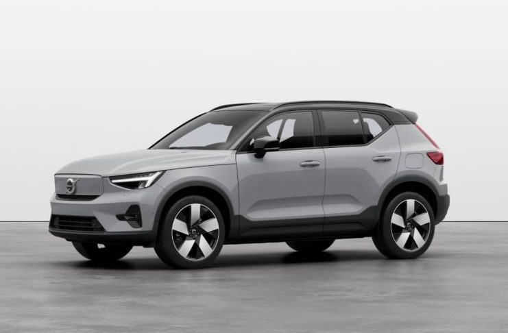 2023 Volvo XC40