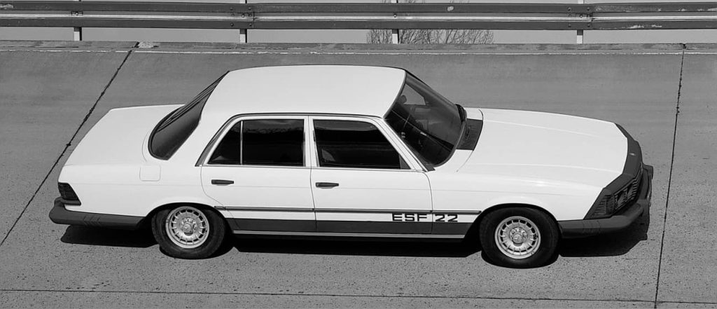 Le véhicule expérimental de sécurité Mercedes-Benz ESF 22, 1973